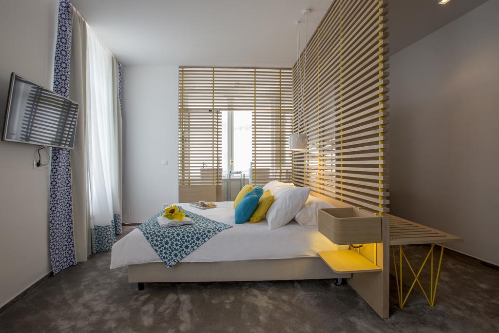 Bed & Atmosphere Rooms سبليت الغرفة الصورة