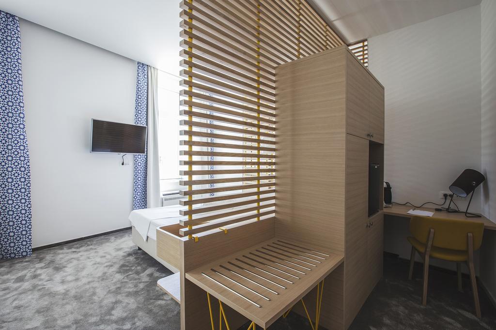 Bed & Atmosphere Rooms سبليت الغرفة الصورة